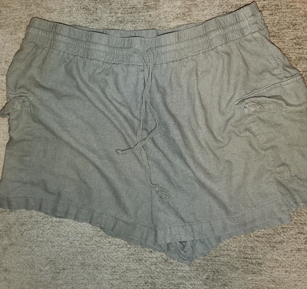 Ambiance Gray Women's Cargo Shorts
